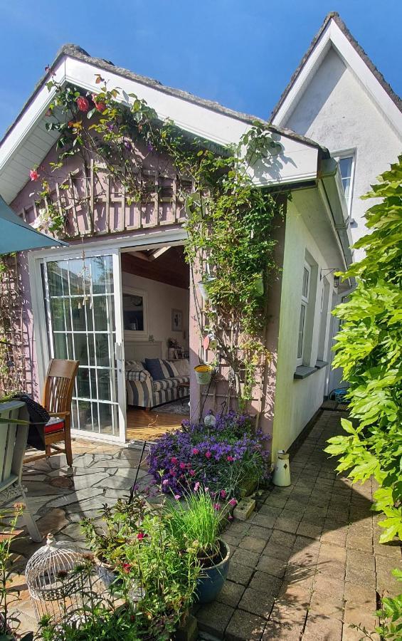 124 ,Castlelawn Heights, Headford Road Galway Homestay Exteriör bild